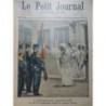 1901 PJ  CHEF AMBASSADE MAROCAINE SALUANT DRAPEAU FRANCAIS